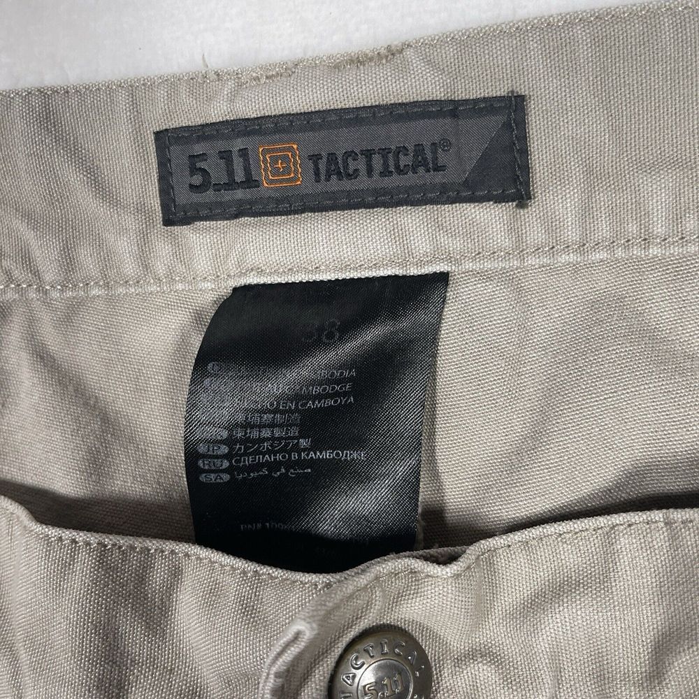 5.11 Tactical‎ Tacit Riptop Cargo Shorts Men's Size 38 Beige Utility Pockets - Picture 3 of 7